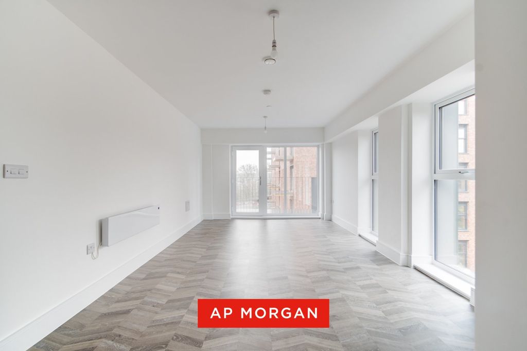 Property photo 2 of 15 Picture No. 14