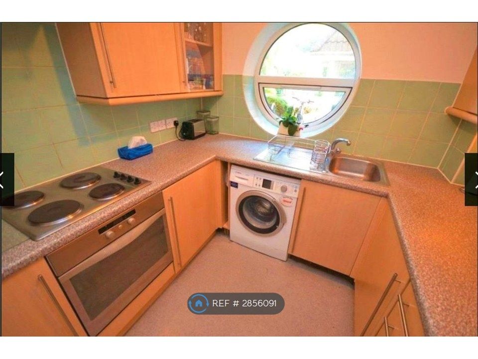 Property photo 3 of 12