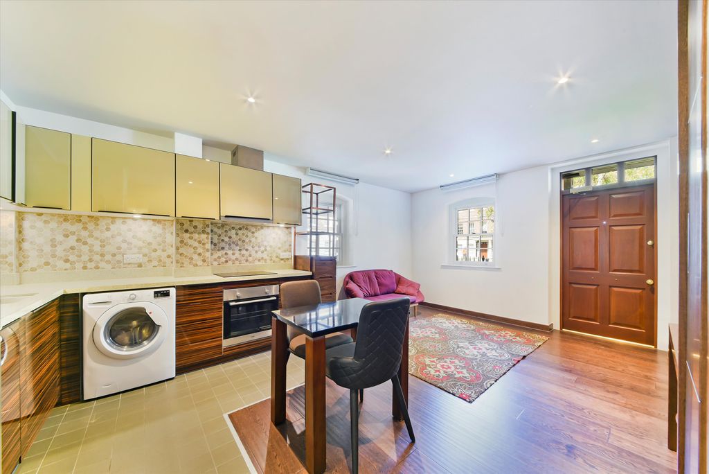 Property photo 3 of 12 Image