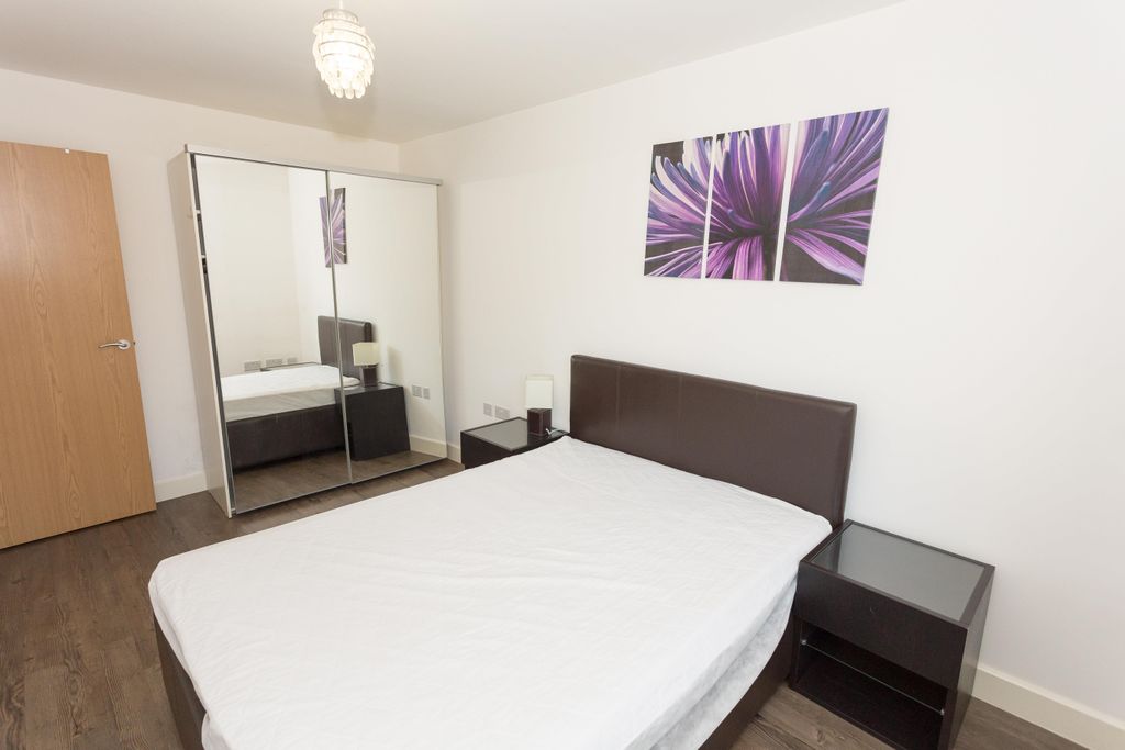 Property photo 3 of 11 Photo9