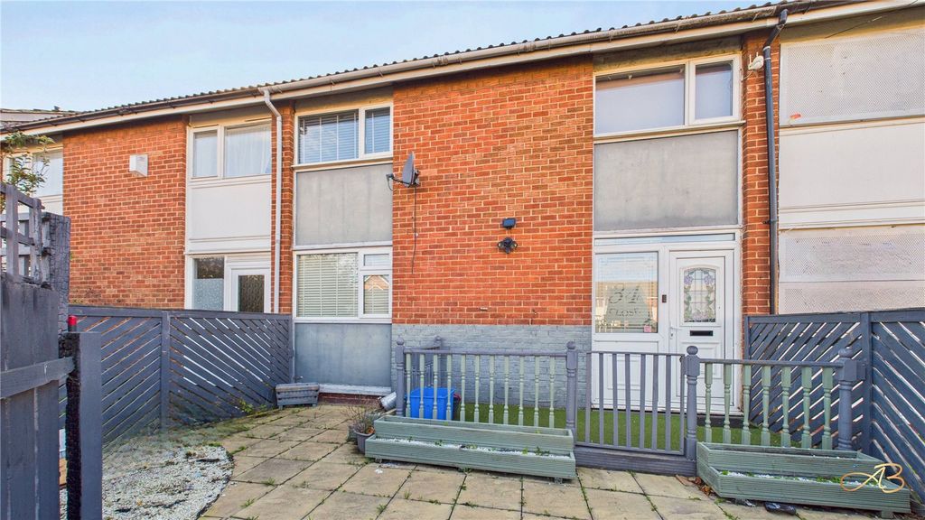 Property photo 3 of 4 Picture No. 06