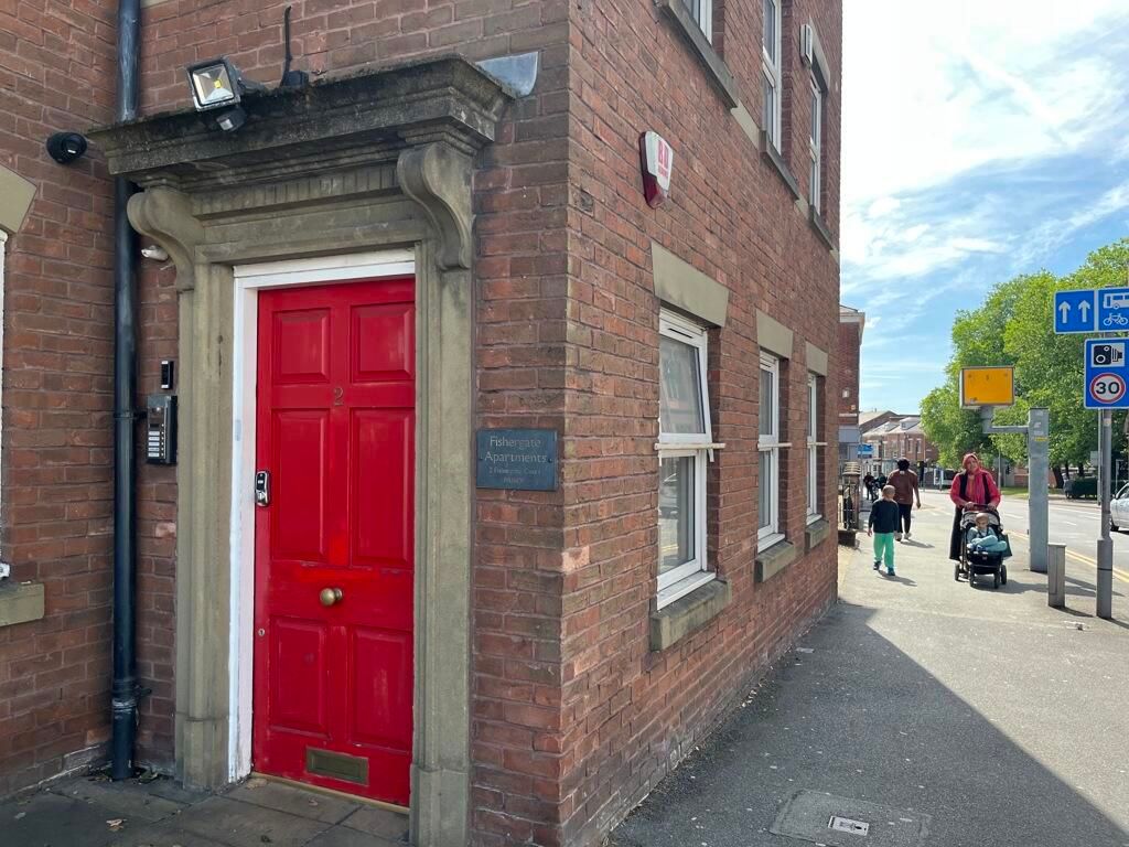 Property photo 1 of 33