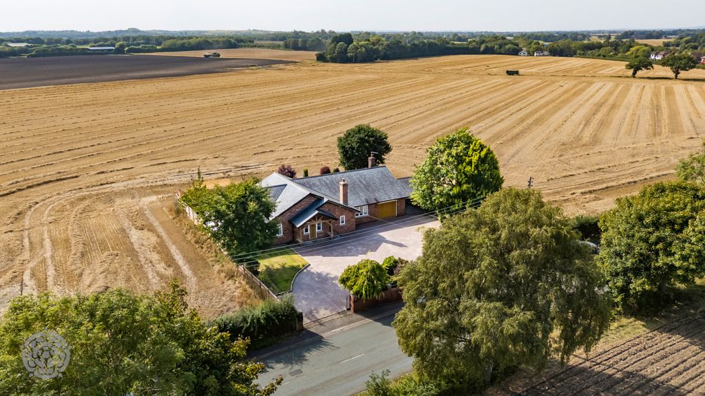 Property photo 3 of 50 Picture No. 50