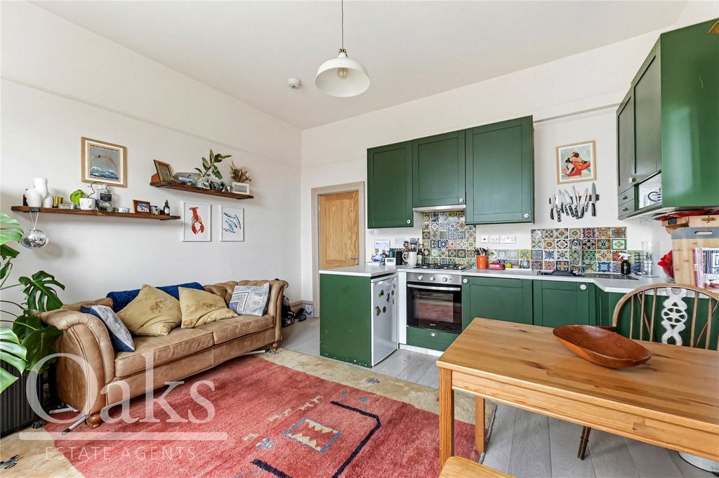 Property photo 3 of 8 Picture No. 02