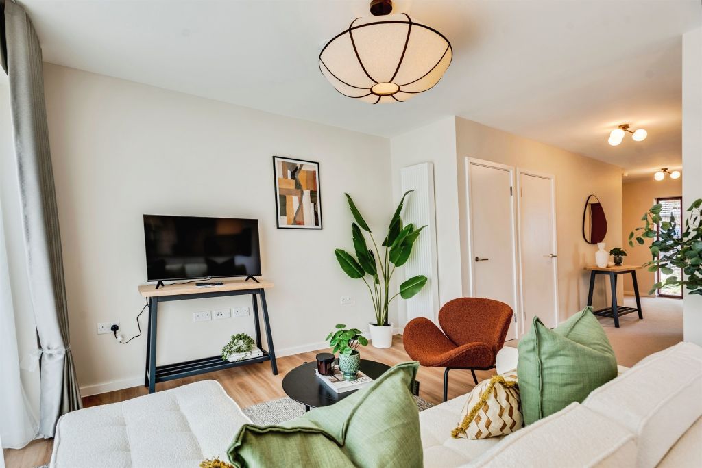 Property photo 2 of 12