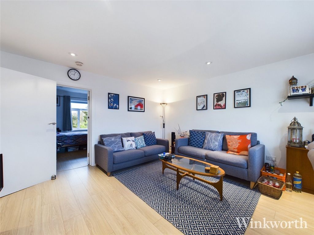 Property photo 1 of 7 Picture No. 05