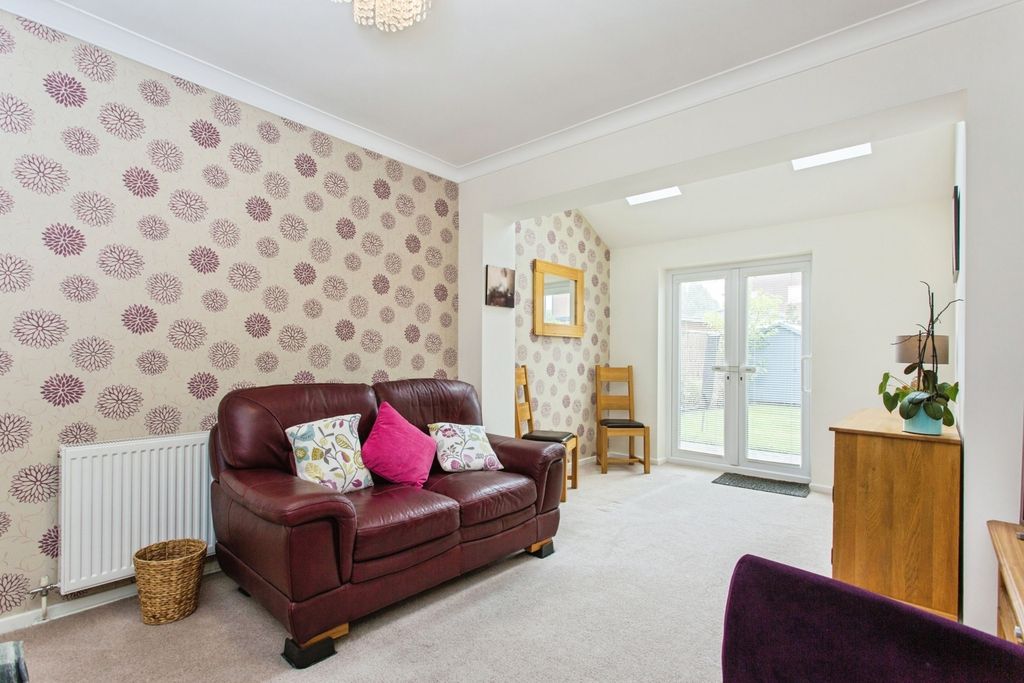 Property photo 3 of 16 Pbox-Img.Jpg