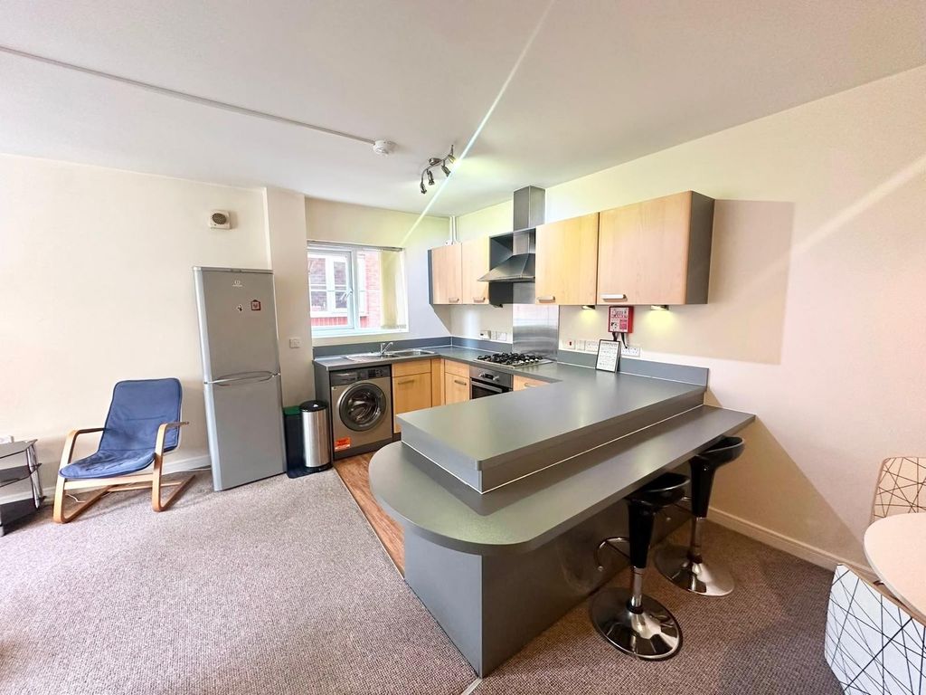 Property photo 3 of 9