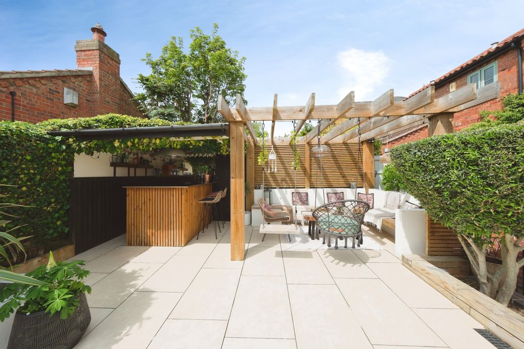 Property photo 3 of 27 Img_0541