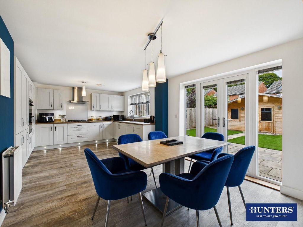 Property photo 2 of 28 Kitchen Dining Room
