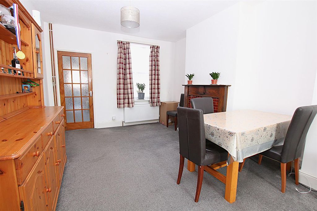 Property photo 3 of 11 Img_1165.Jpg