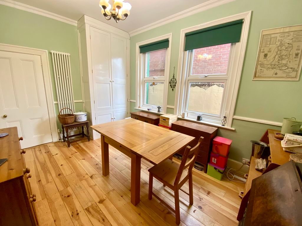 Additional image 6 of 7 bed detached house for saleSouthampton Road, Fareham PO16