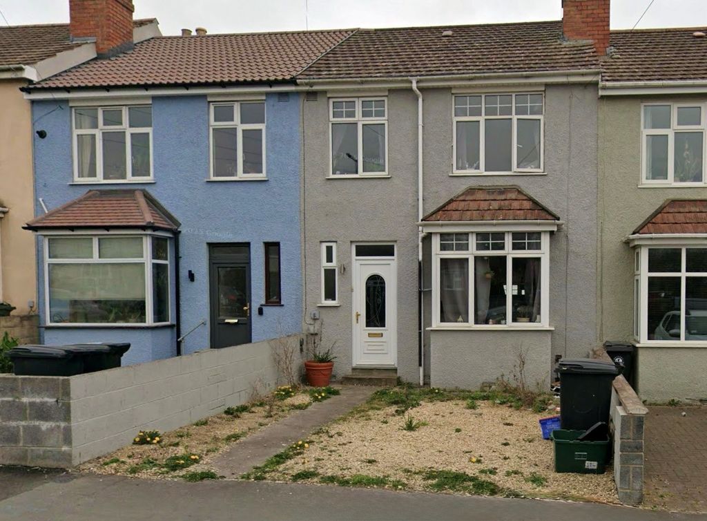 Property photo 3 of 15