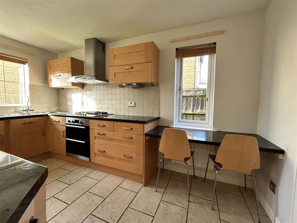 Property photo 2 of 17 Img_5346.Jpg