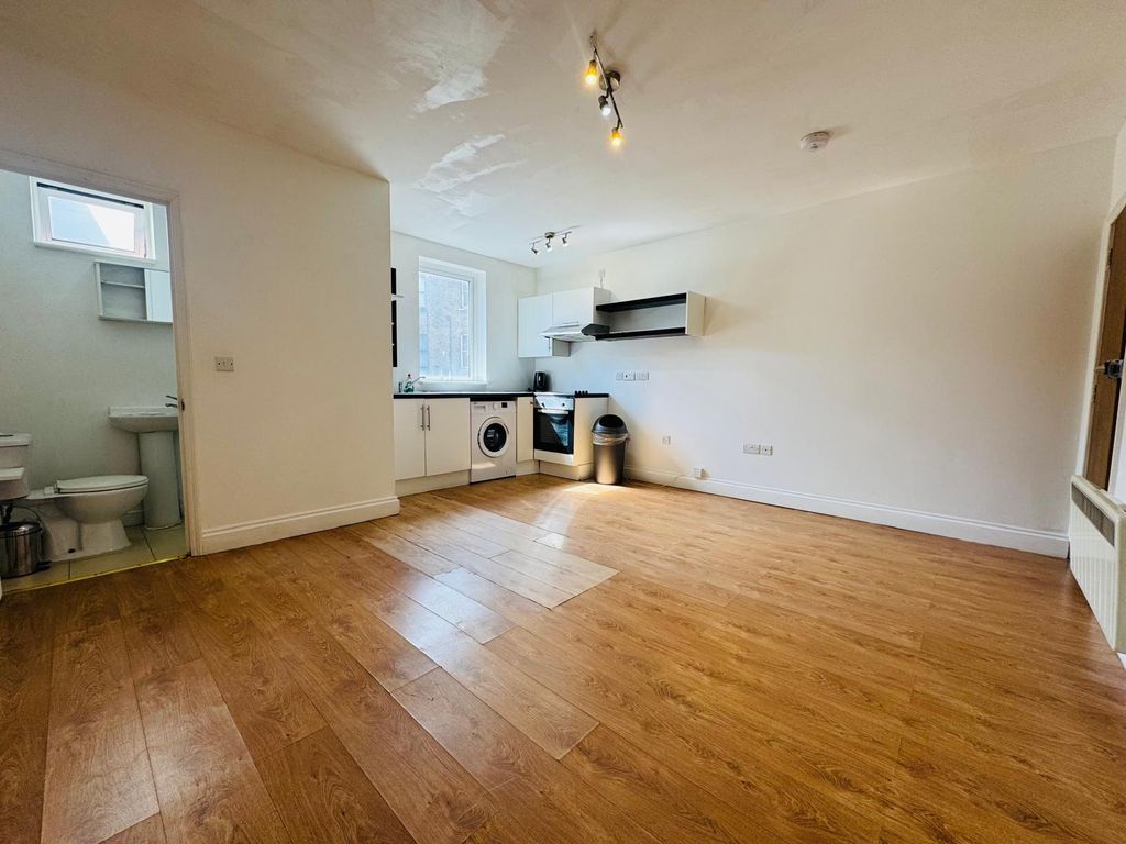 Property photo 2 of 4 Photo 2