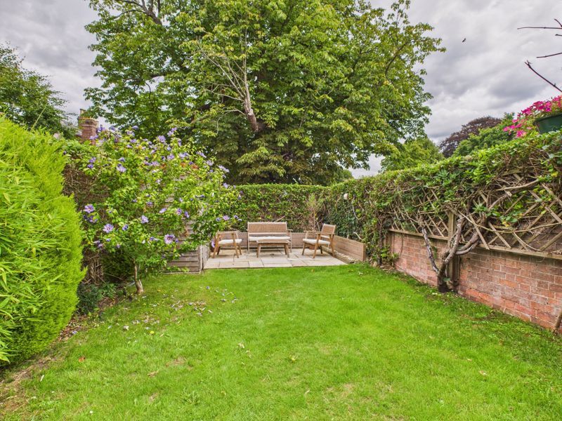 Property photo 1 of 18 Garden