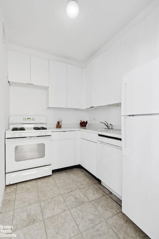 Property photo 2 of 10 <Alttext/>