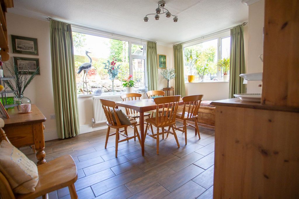 Property photo 3 of 33 Derb7235.Jpg