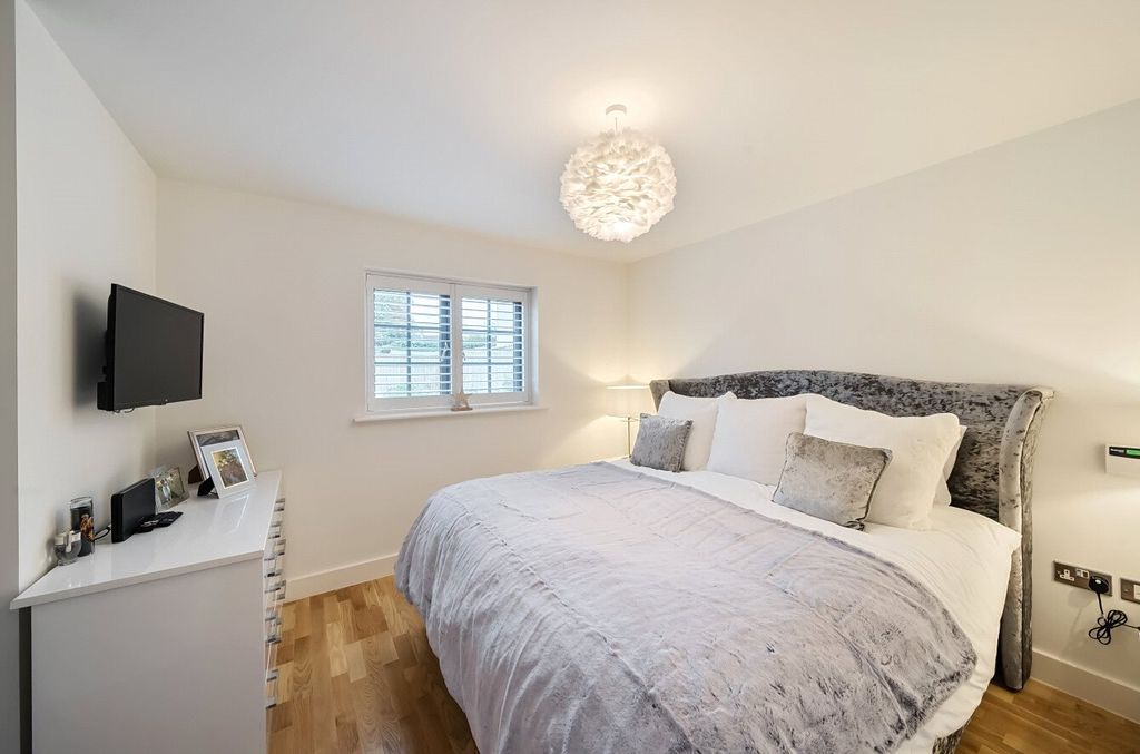 Property photo 3 of 13 Picture No. 09