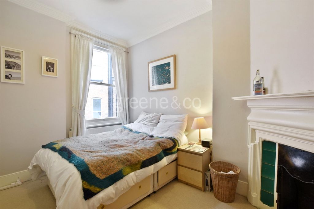Property photo 3 of 6