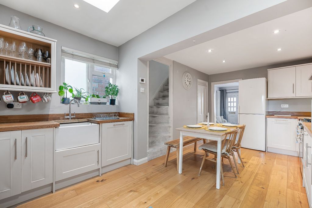 Property photo 2 of 14 Picture No. 05