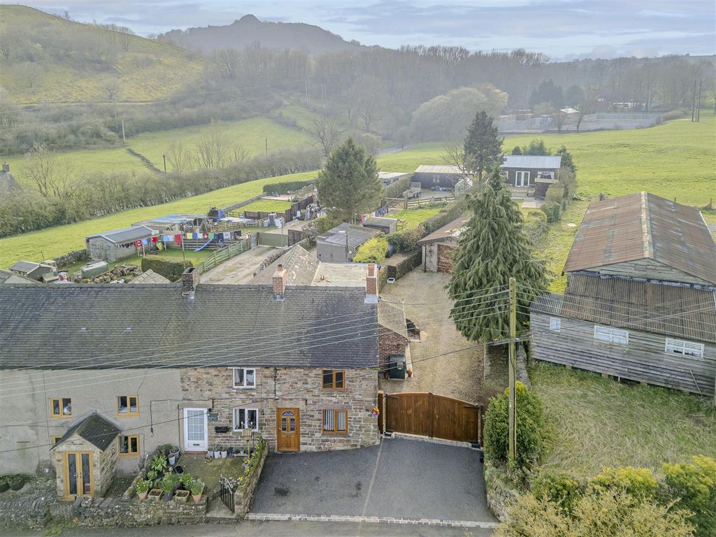 Property photo 1 of 30 Front Aspect