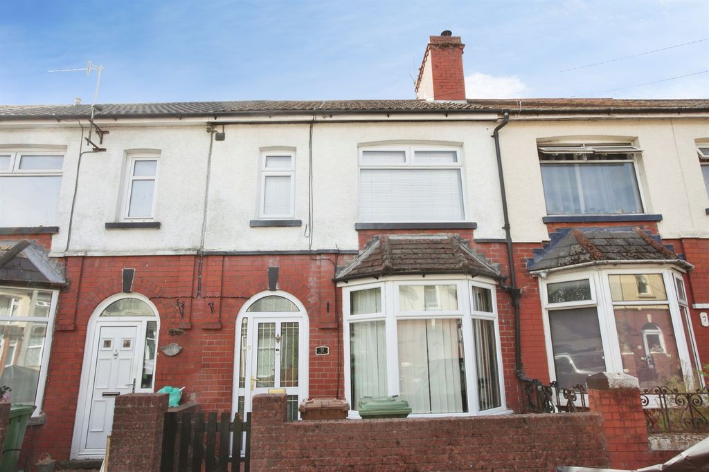 Property photo 1 of 24