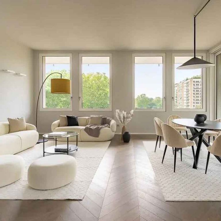 Property photo 1 of 11 Stylish Apartment In Milano, Lombardy