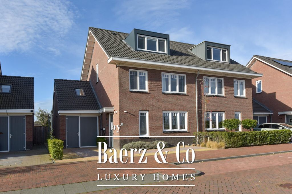 Property photo 1 of 48