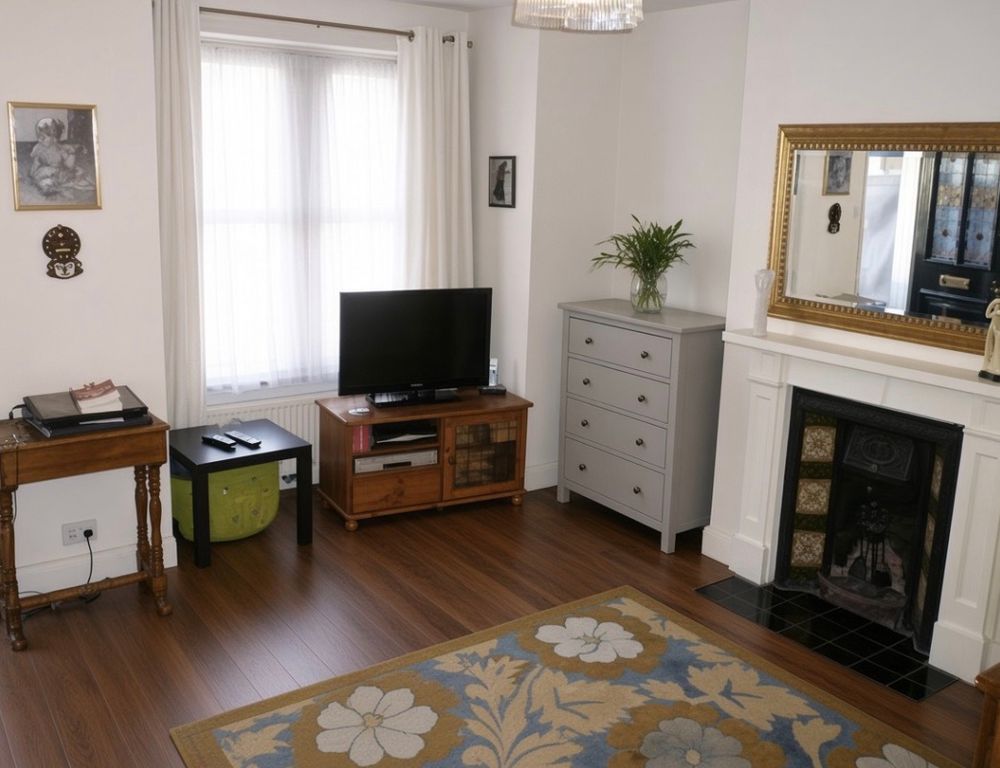 Property photo 3 of 8