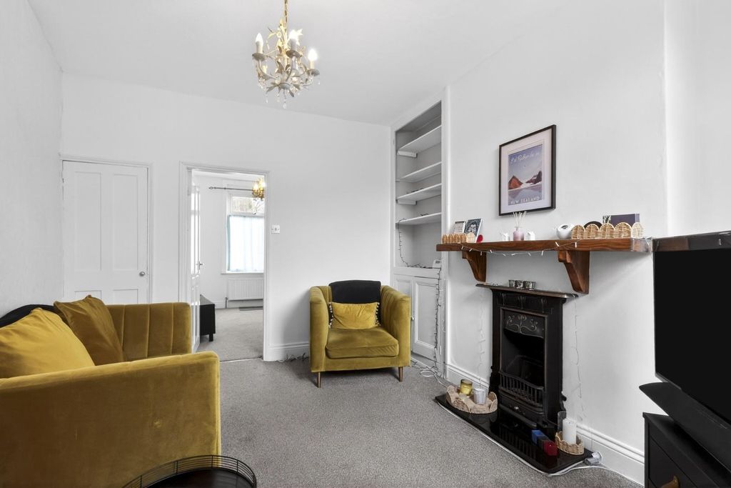 Property photo 3 of 19 Pnmb0081.Jpg