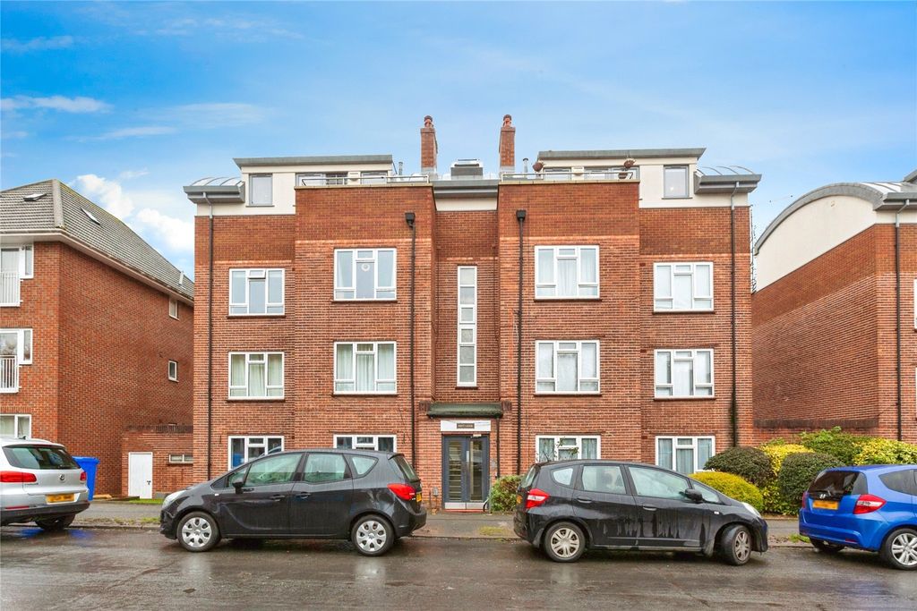 Property photo 1 of 11 External