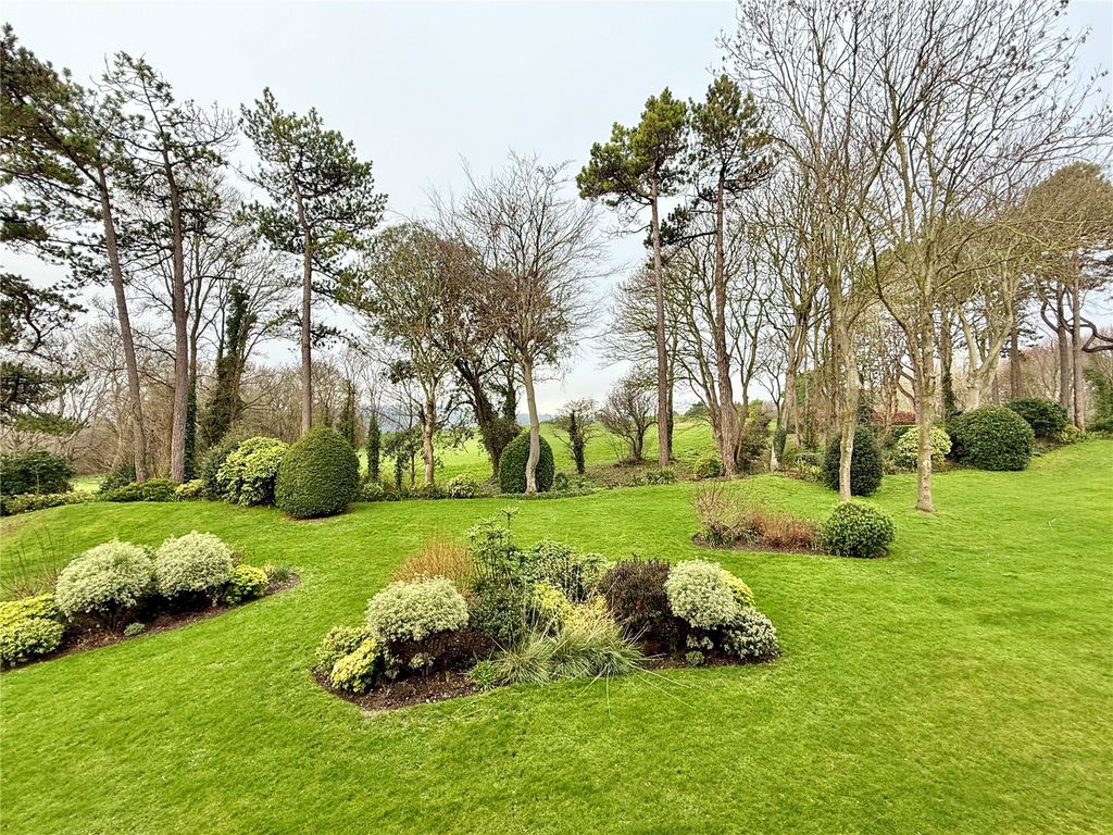 Property photo 3 of 14 Picture No. 09