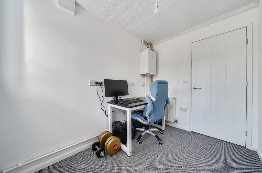 Additional image 10 of 3 bed semi-detached house for saleSycamore Drive, Newtown, Powys SY16