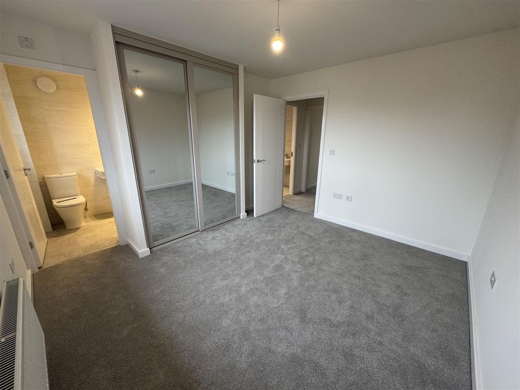 Property photo 2 of 11 Img_6883.Jpg