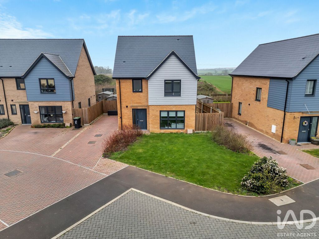 Property photo 1 of 29