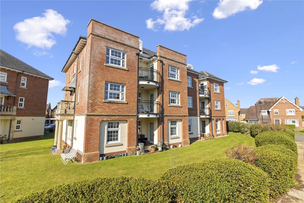 Property photo 1 of 31 Picture No. 01