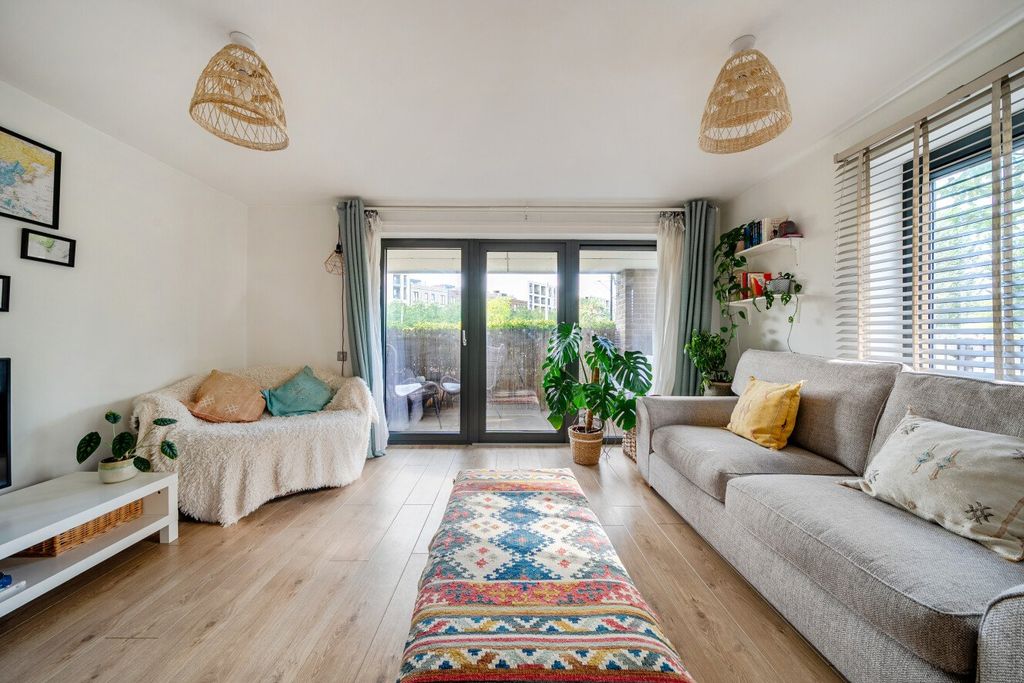 Property photo 1 of 24 Picture No. 80