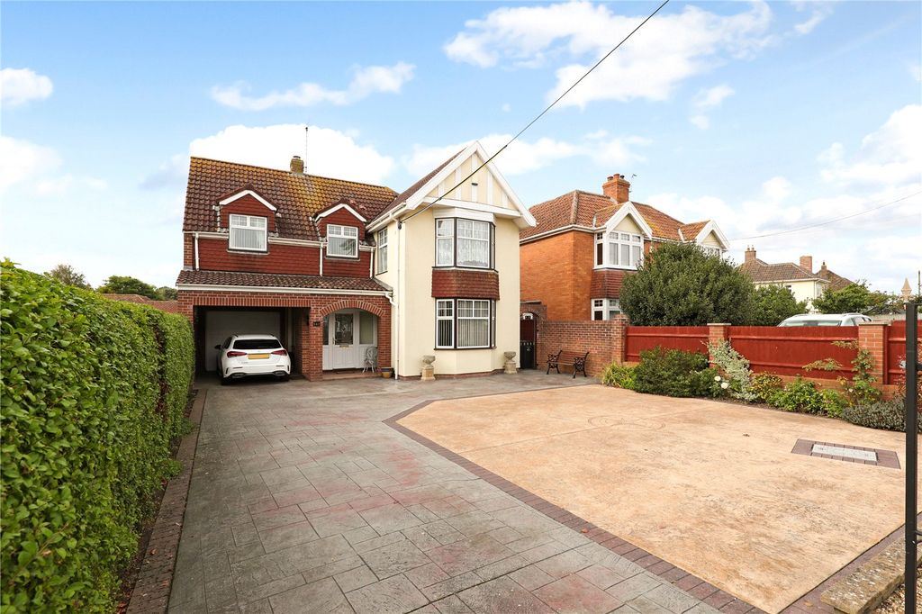 Property photo 1 of 23 Picture No. 13