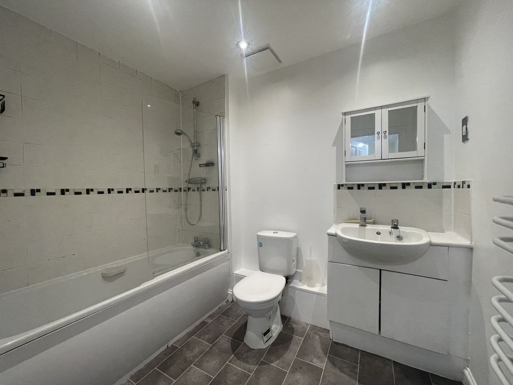 Property photo 2 of 12 Gallery