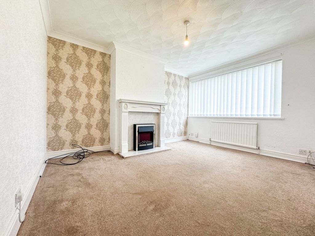 Property photo 2 of 22 Formby Ewemove Middlesbrough