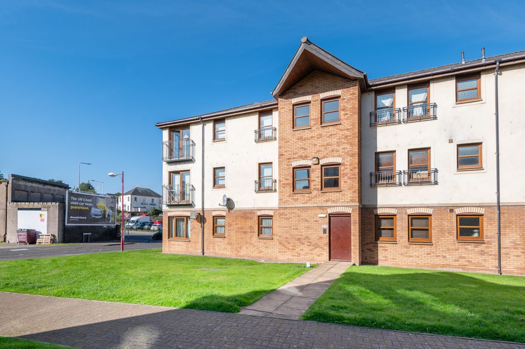 Property photo 2 of 30 1 Front Of Property