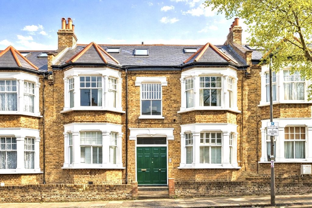 Property photo 1 of 10 Picture No. 17