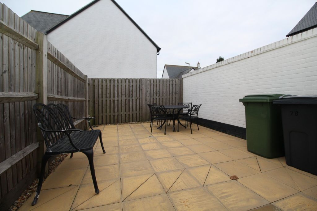 Property photo 2 of 10 Garden