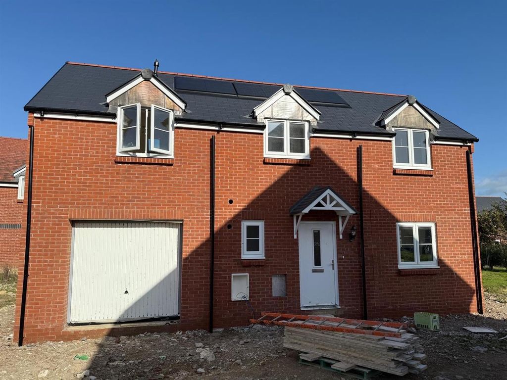 Property photo 1 of 13 Plot 290 Front.Jpeg