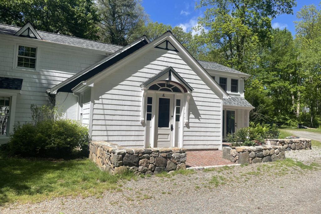 Property photo 2 of 8 <Alttext/>