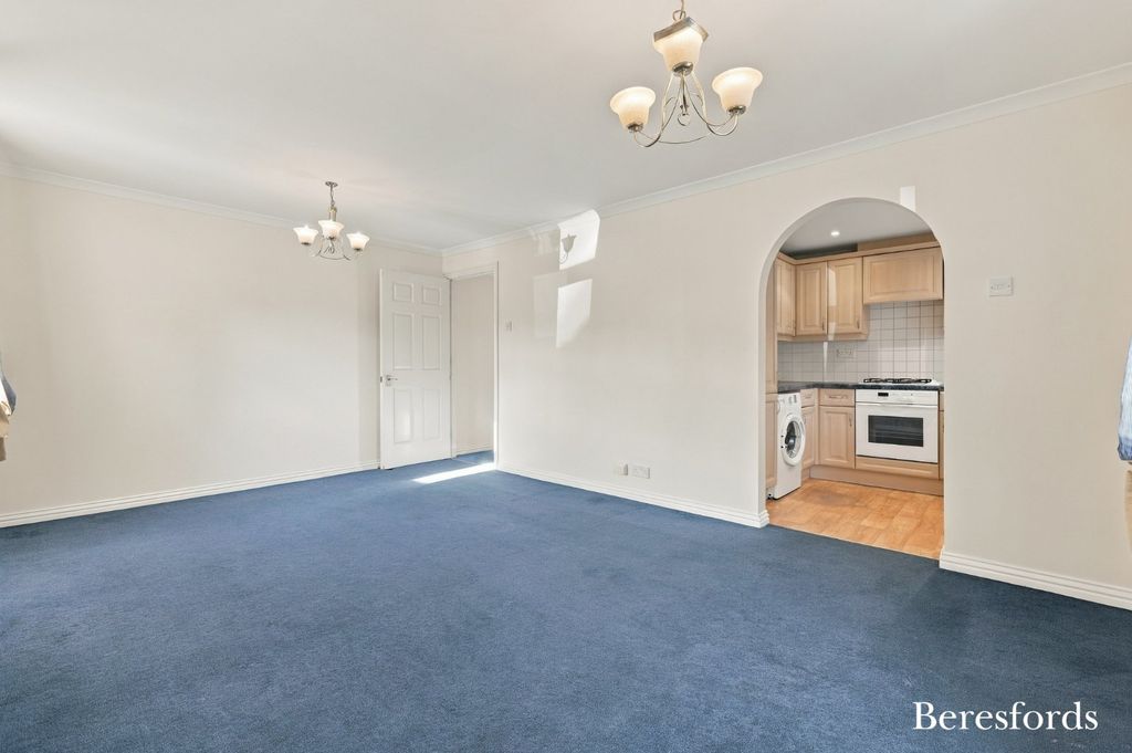 Property photo 3 of 12 Picture No. 37