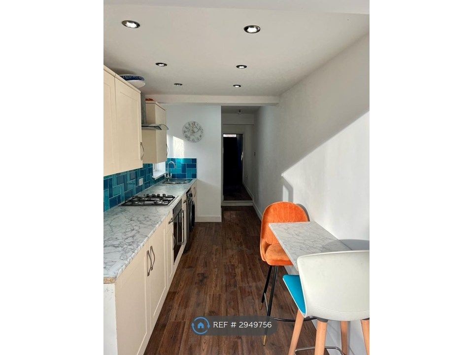 Property photo 2 of 22 Kitchen Extension