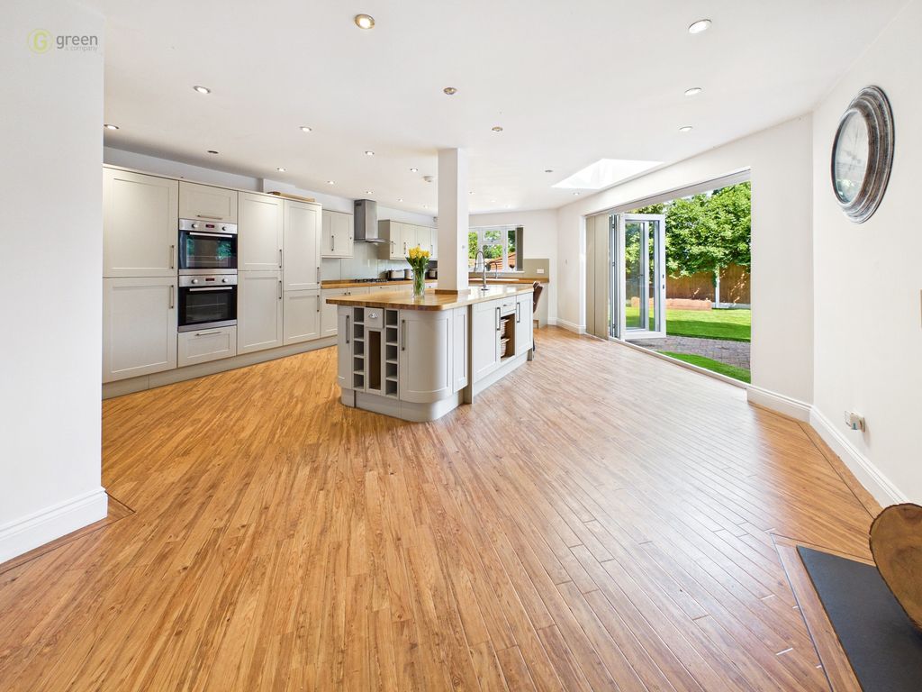Property photo 2 of 18 51Ddc8c5069345c0A502Ffcddc64159c100Cam03830G0Pr0335Still020
