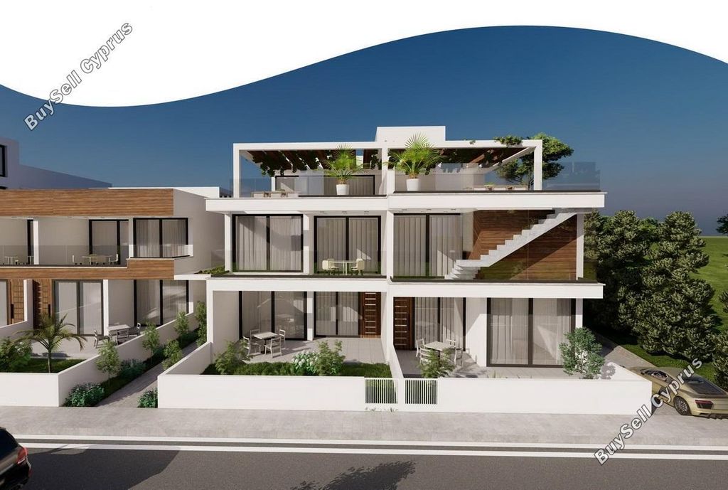 Property photo 2 of 5